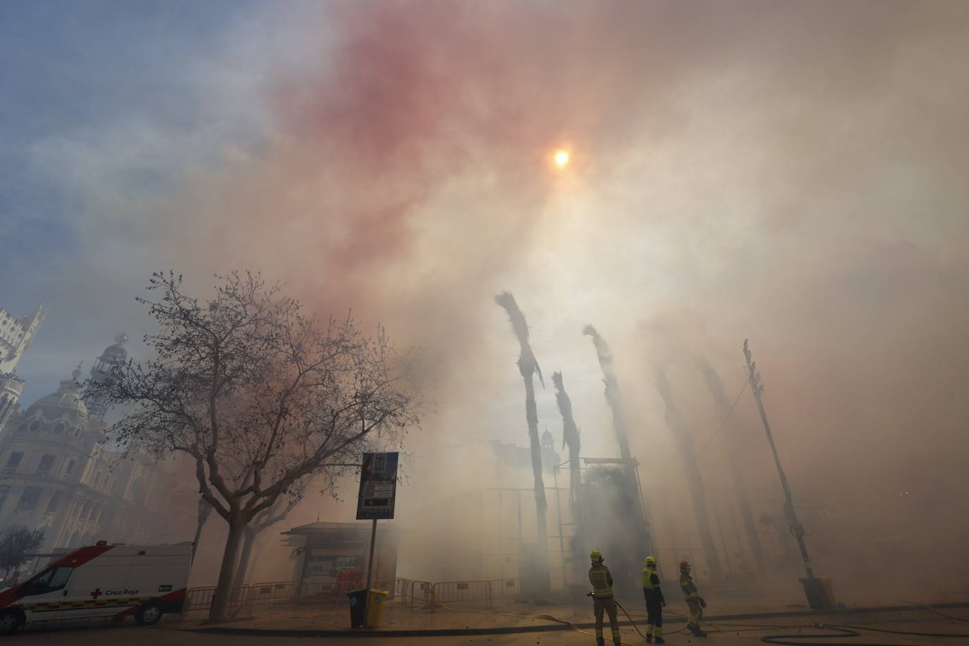 Fotos de la mascletà del 17 de marzo: Pirotecnia Caballer FX