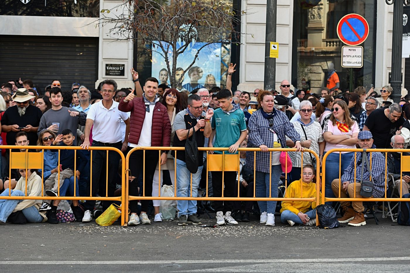 Búscate en la mascletà de este domingo 17 de marzo