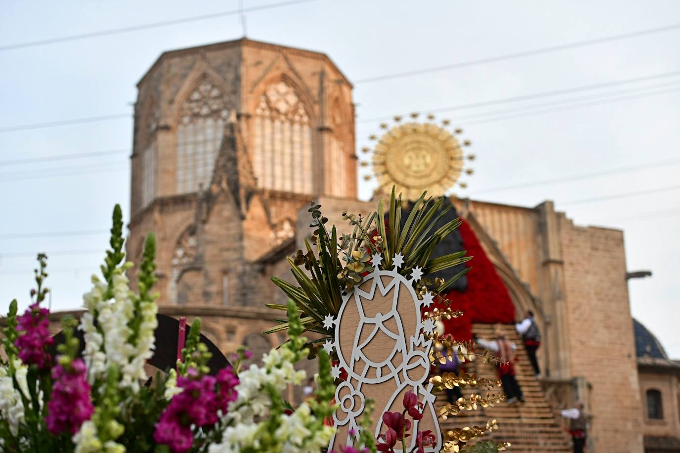 Búscate en la Ofrenda de las Fallas 2024: domingo 17 de marzo