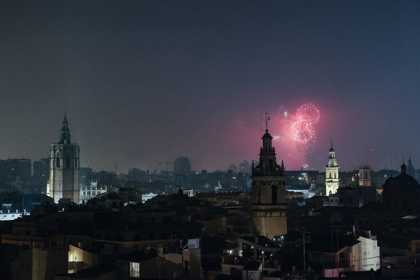 Así ha sido la Nit del Foc de las Fallas 2024