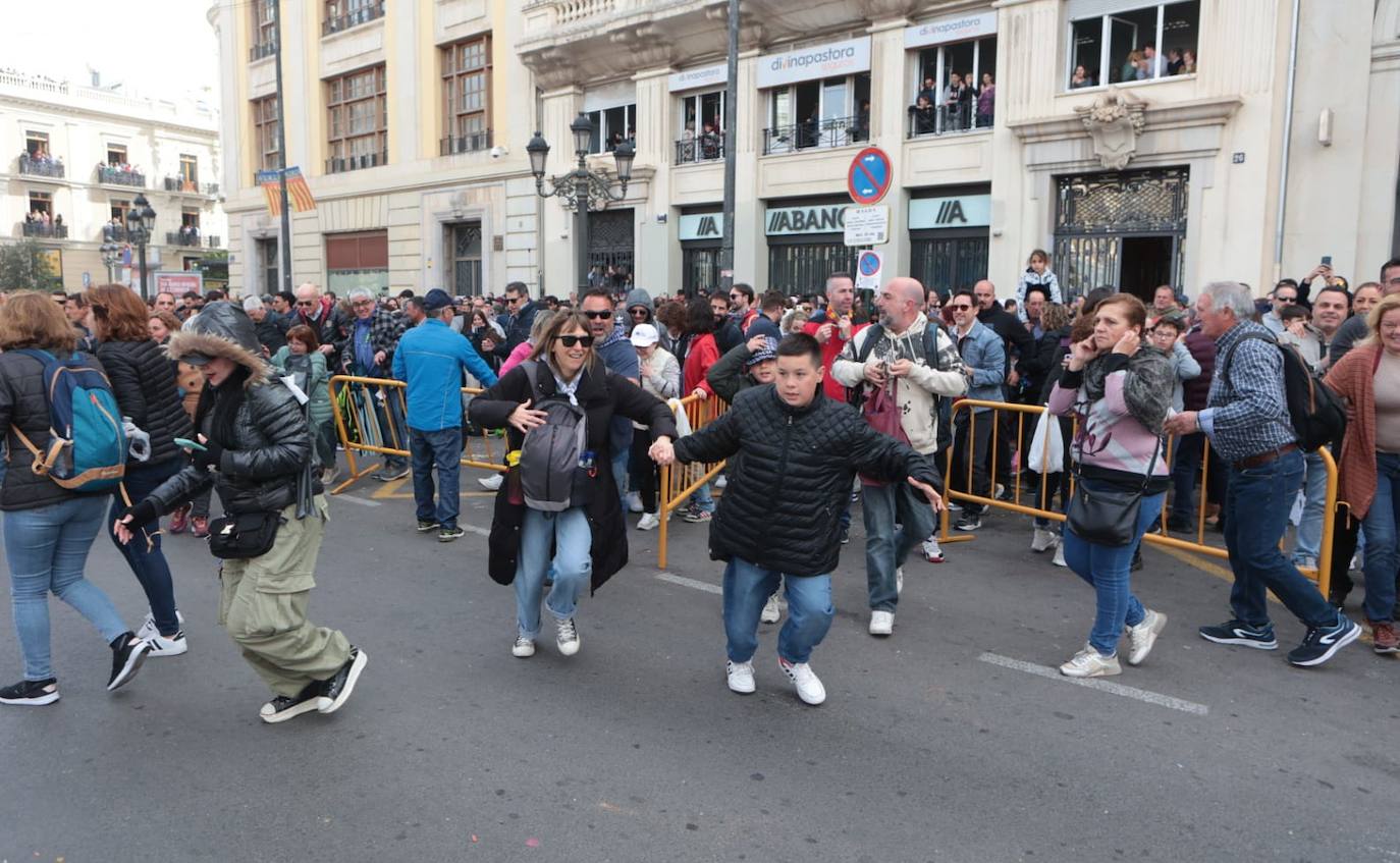 La última mascletà de las Fallas 2024, en imágenes