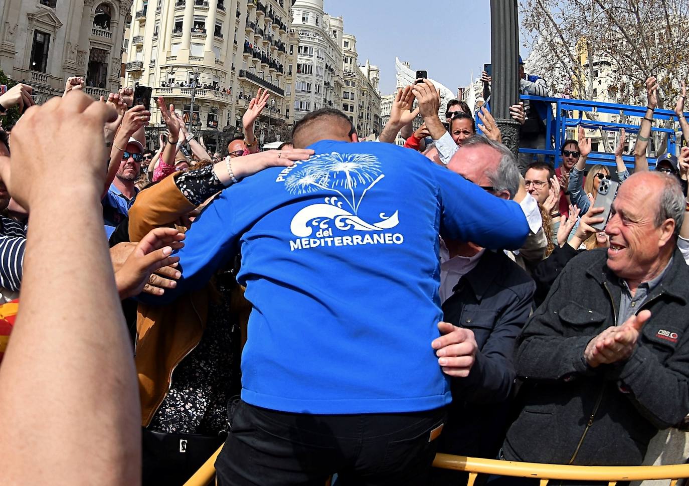 Búscate en la mascletà de este martes 19 de marzo