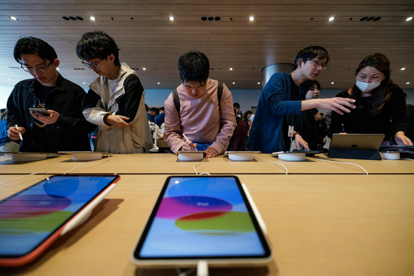 Apple abre en Shanghái su tienda más grande en Asia