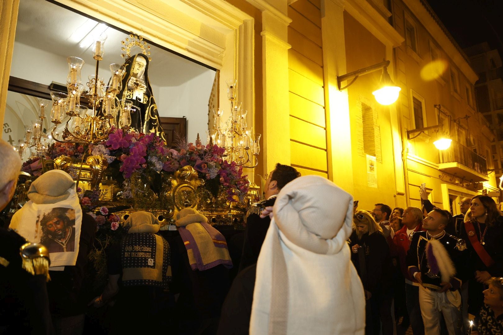 Procesión de los Granaderos de la Virgen en Valencia