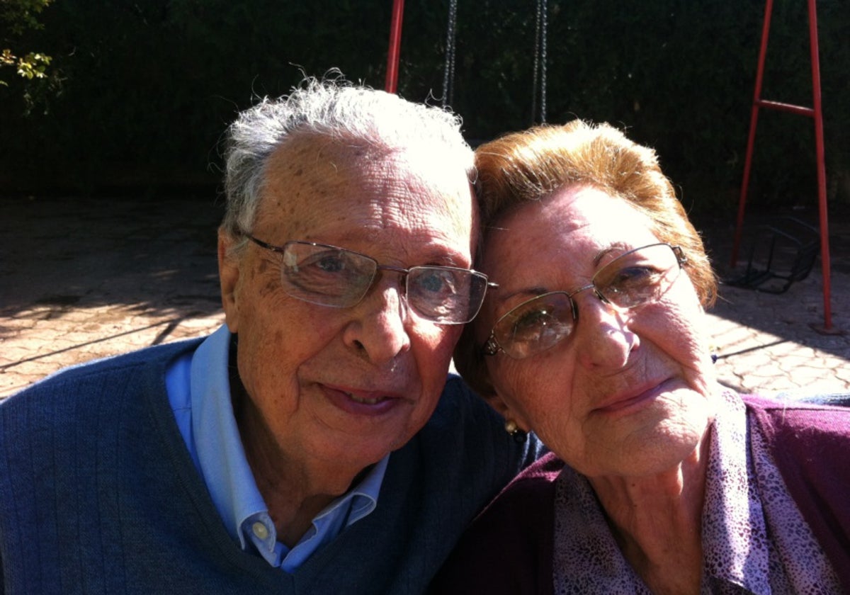 Enrique Gastaldi, junto a su mujer Carmen.