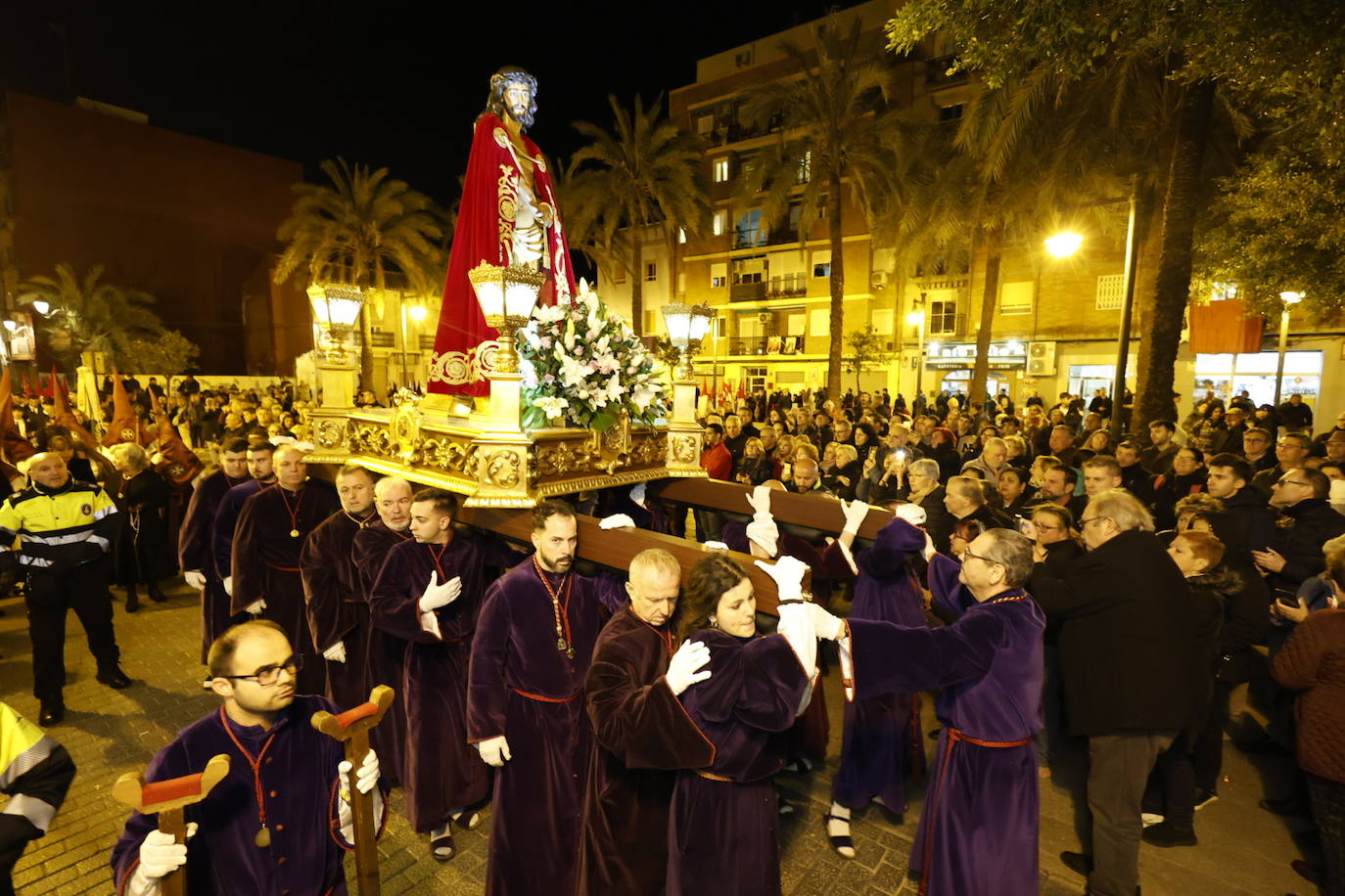 Procesión del Ecce Homo por las calles del Marítimo