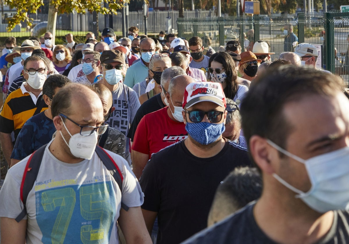 La compra de mascarillas está en el centro de la investigación de casos de corrupción.