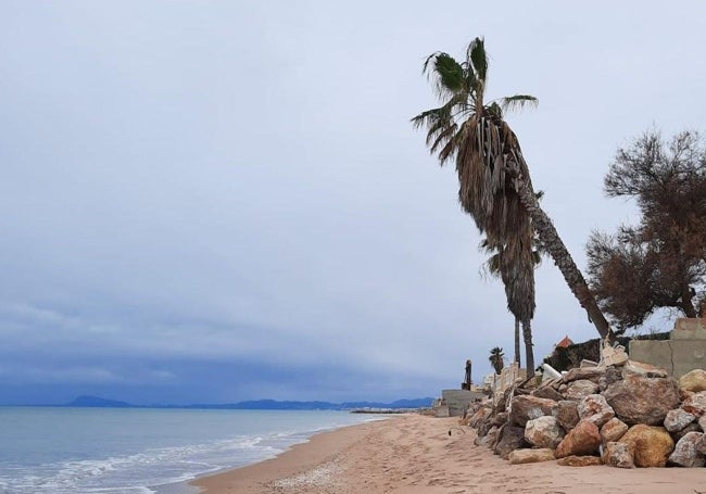 La Goleta, en Tavernes de la Valldigna, sufre escasez de áridos.