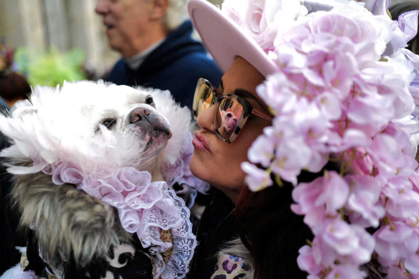 Nueva York celebra la Pascua con un desfile de llamativos sombreros