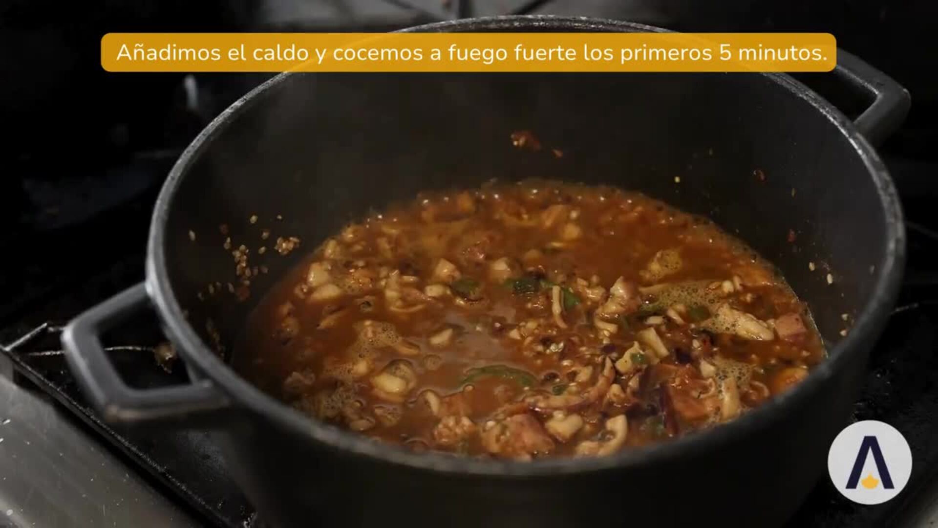 Lindala Restobar - Receta de arroz en llanda de pulpo y gambón