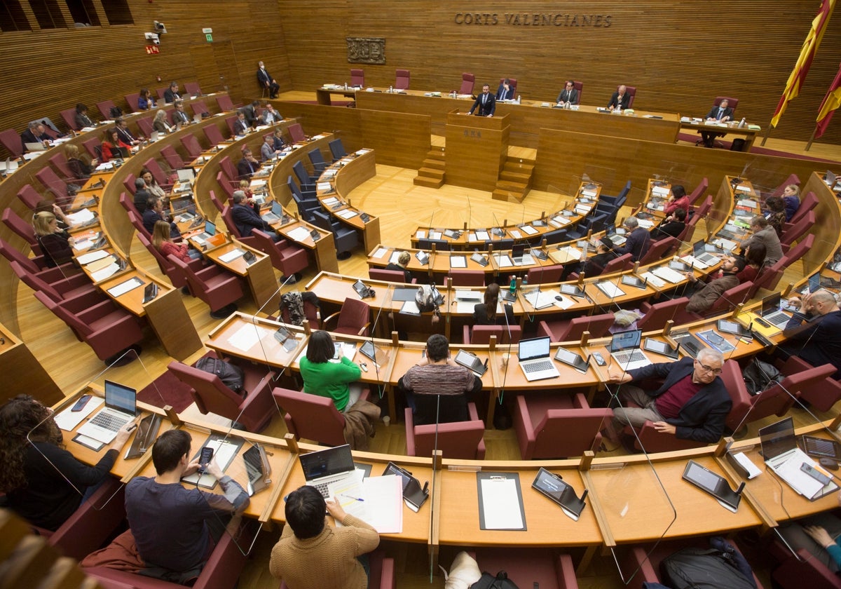 Vista panorámica del hemiciclo de Les Corts.