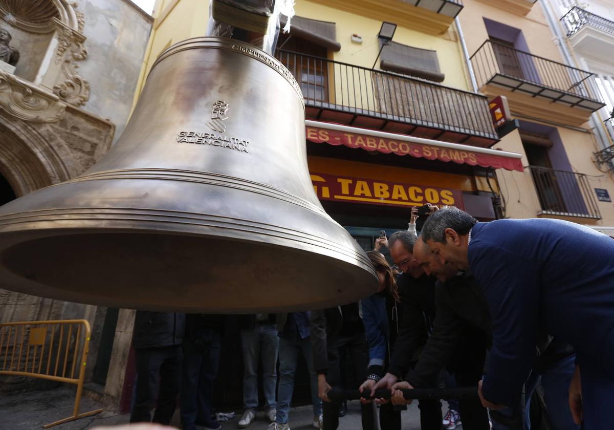 Fotos de las campanas de Santa Catalina en Valencia