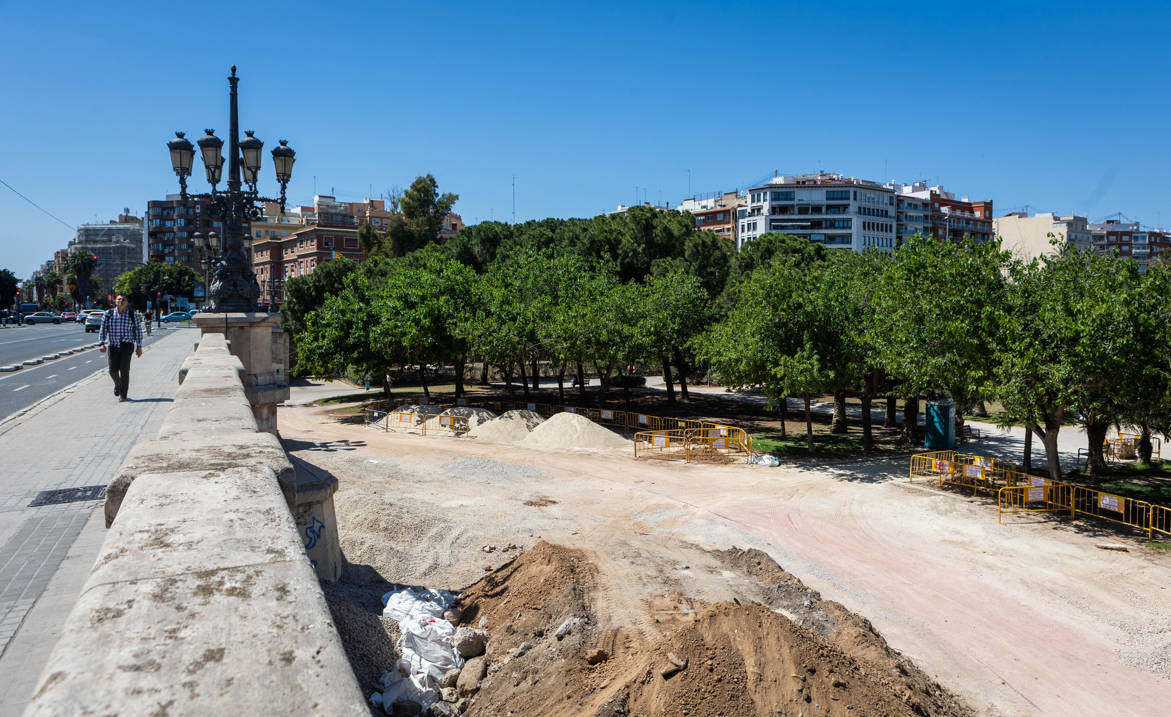 Obras en el antiguo cauce de Valencia