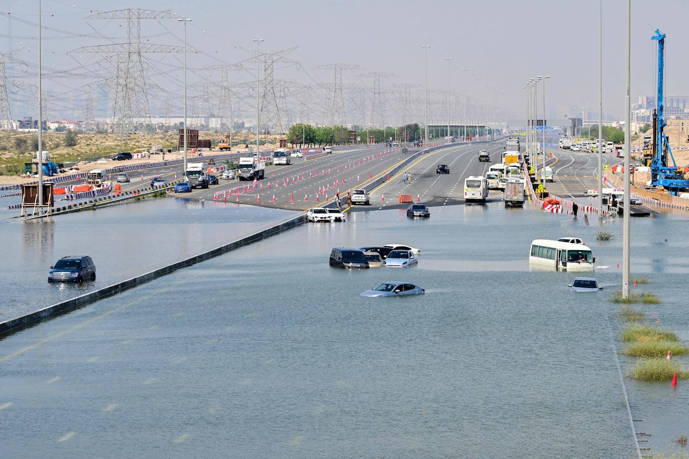 Las impactantes imágenes que han dejado las tormentas en Dubái