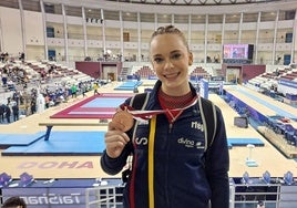 Laura Casabuena, con la medalla de bronce en Doha.