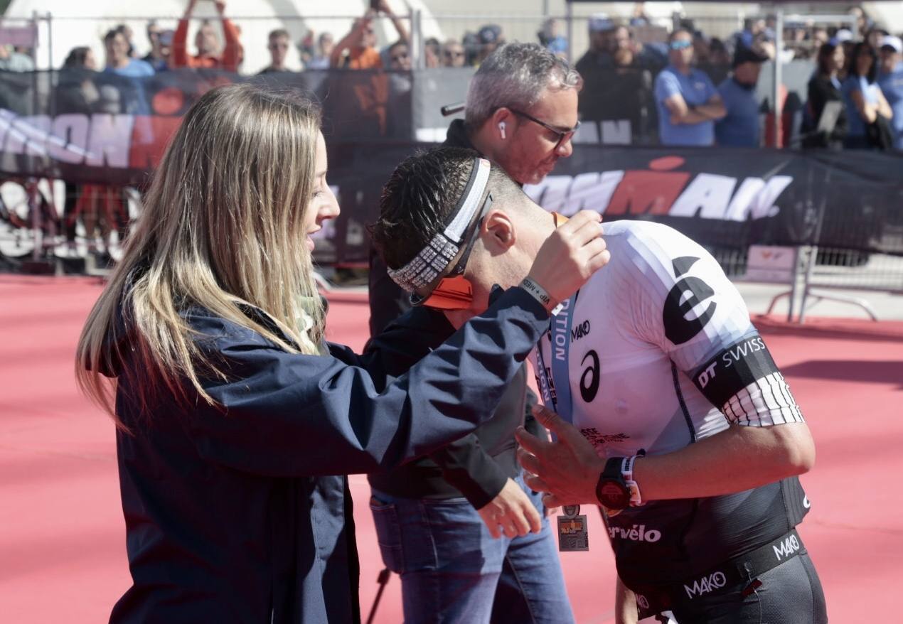 Así ha sido la emocionante llegada del Ironman de Valencia