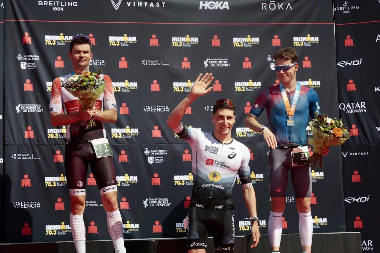 Así ha sido la emocionante llegada del Ironman de Valencia