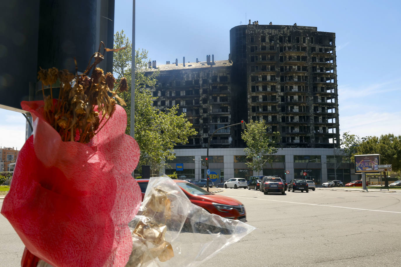 Fotos del edificio de Campanar, dos meses después del incendio