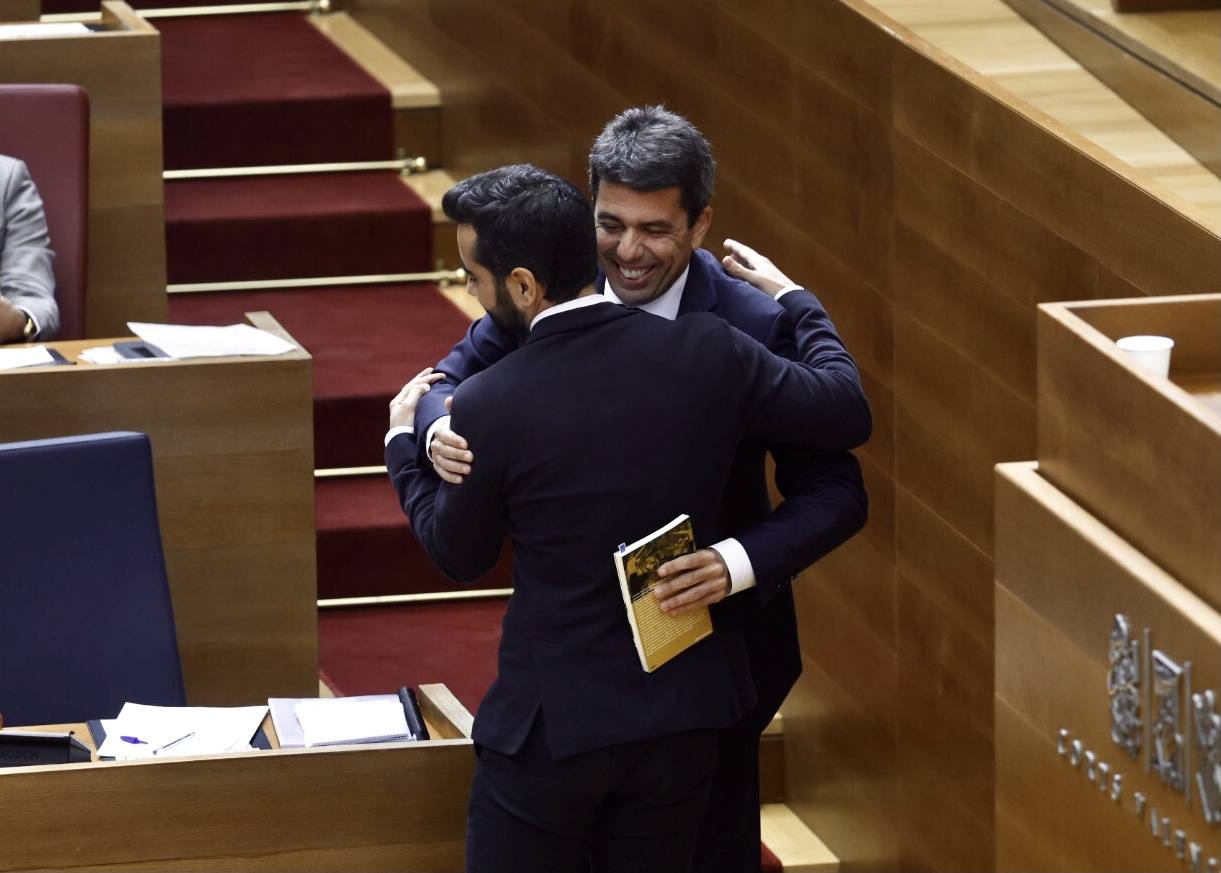 Sesión de control a Mazón en Les Corts este miércoles, en imágenes