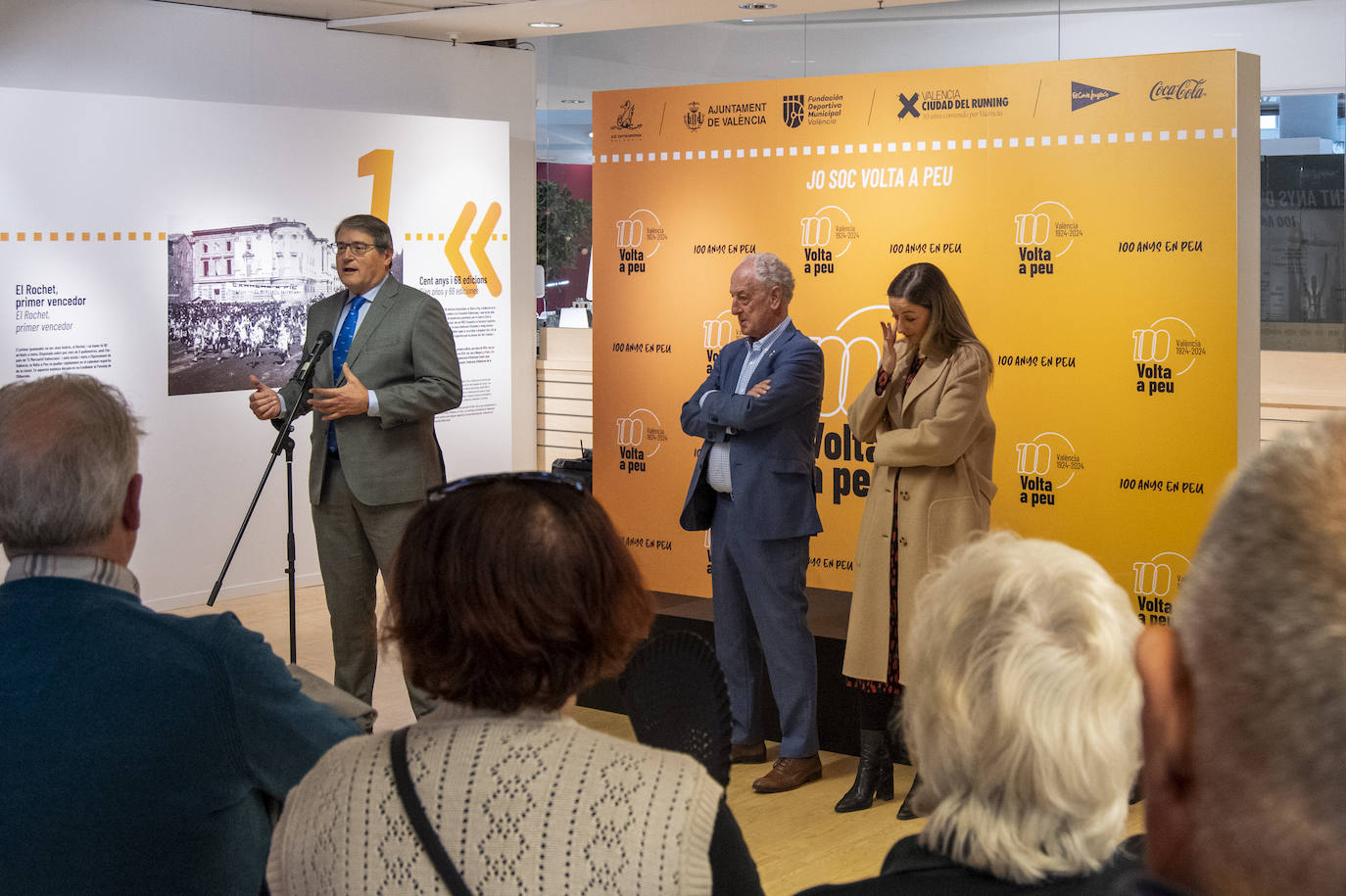 Presentación de la exposición de la Volta a Peu por su centenario