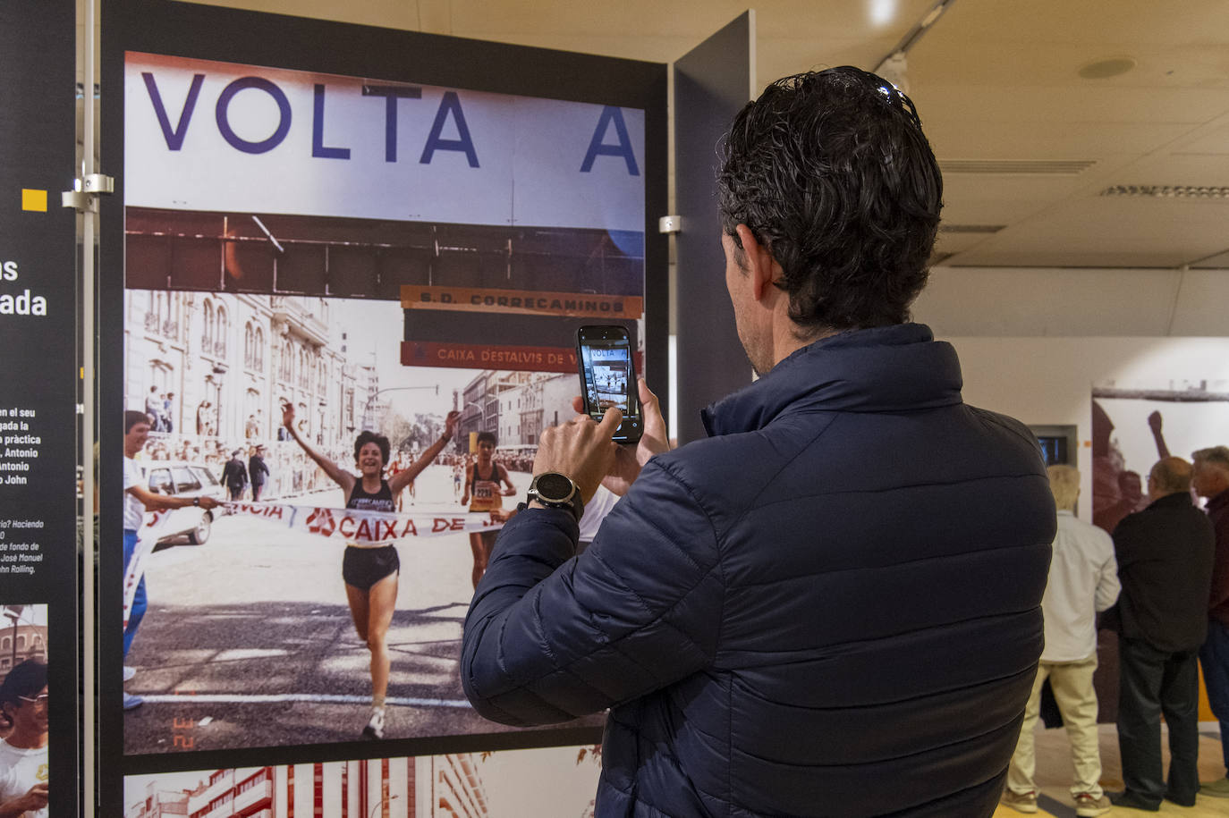 Presentación de la exposición de la Volta a Peu por su centenario