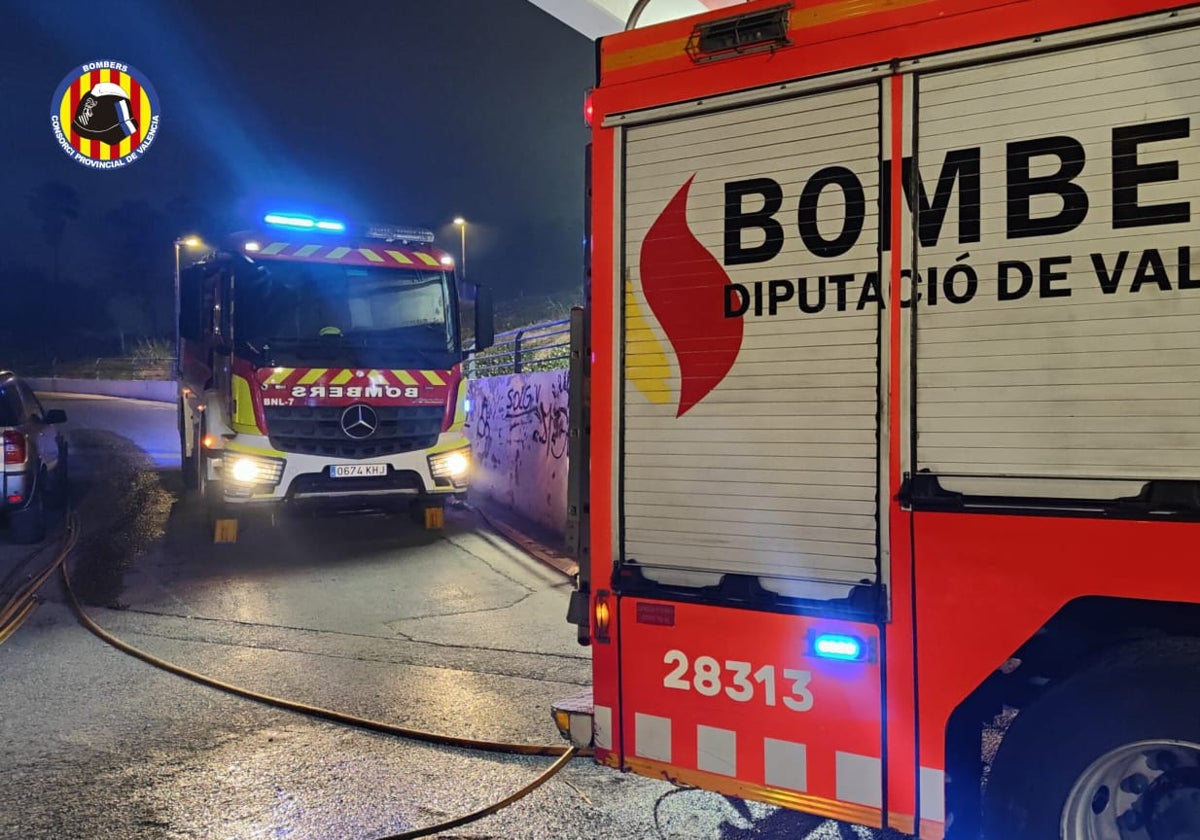 Vehículos del bomberos del Consorcio.