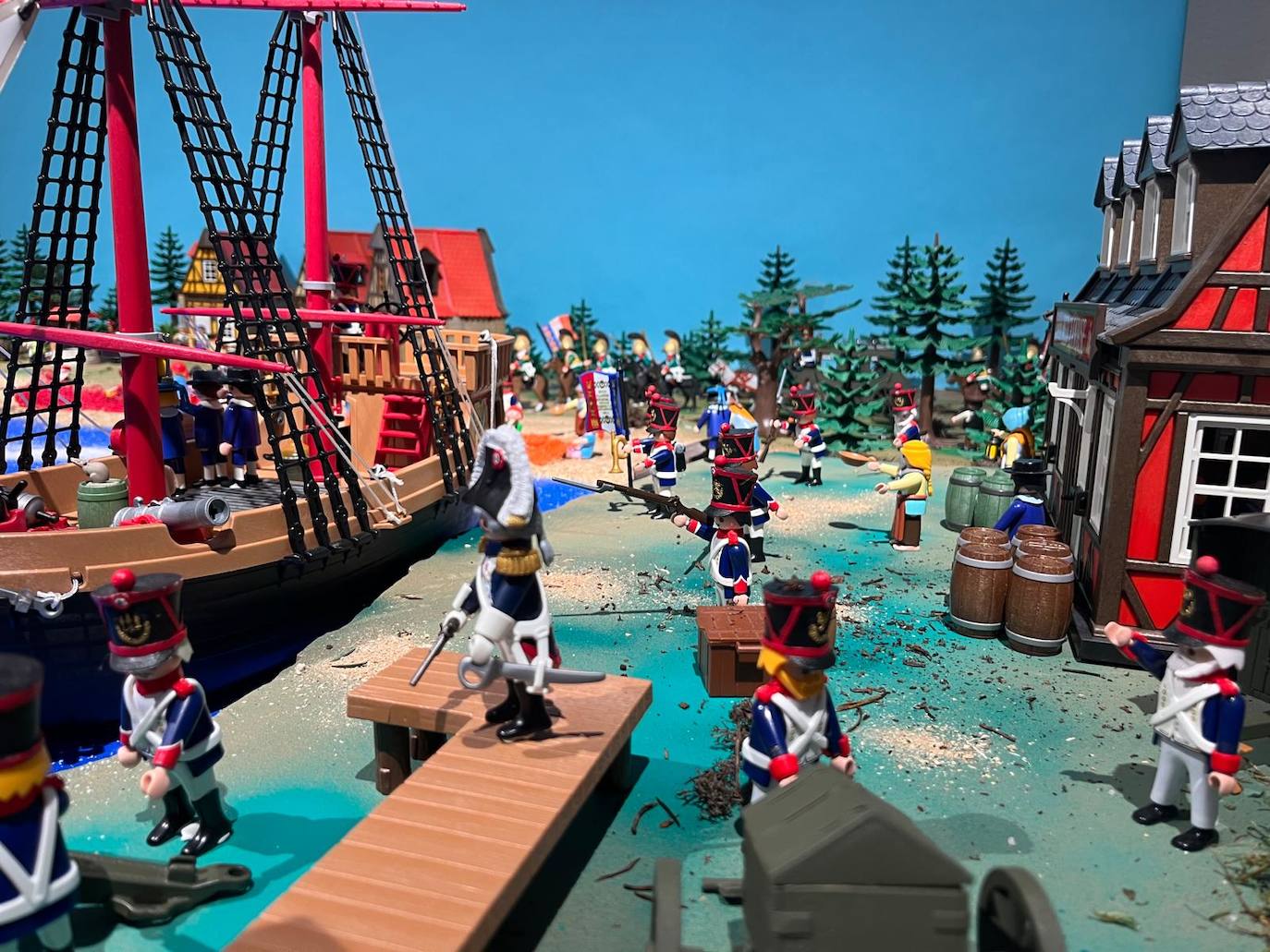 Fotos: los clicks de Playmobil desembarcan en Valencia en una espectacular exposición gratuita