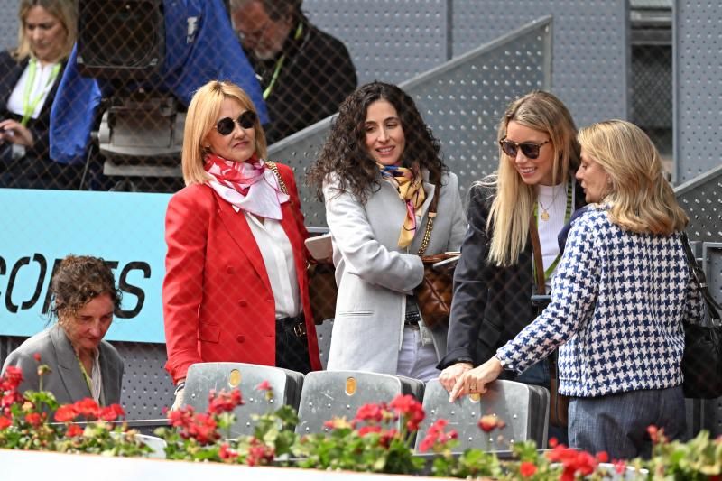 Los VIPs en el palco durante el partido de Nadal en Madrid: la infanta Elena, Alejandro Sanz o Broncano