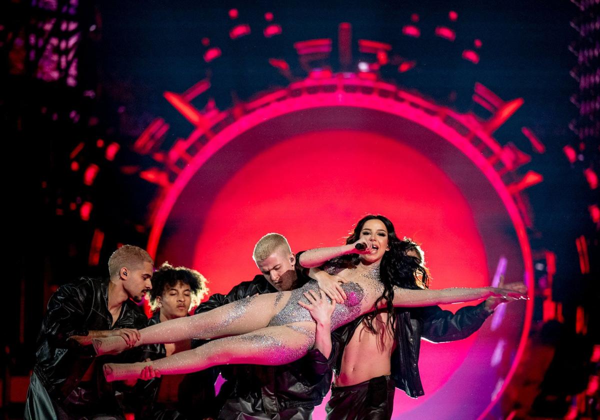 Sarah Bonnici interpreta 'Loop' en el primer ensayo de la segunda semifinal en el Malmo Arena.