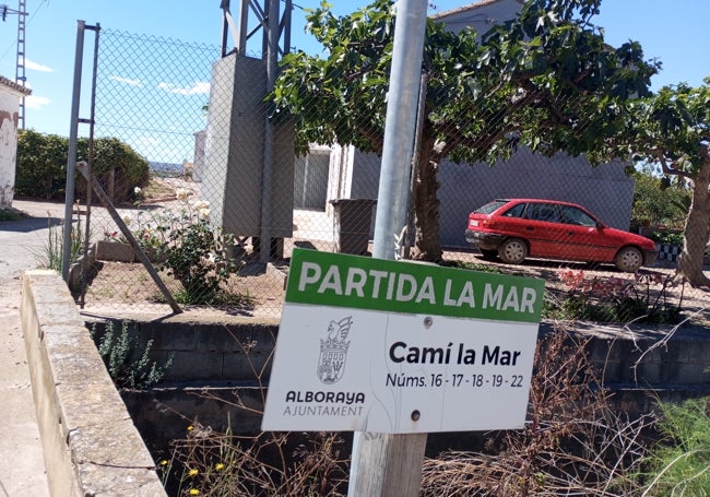 La casa asaltada por la banda de ladrones junto al polígono industrial de Alboraya.