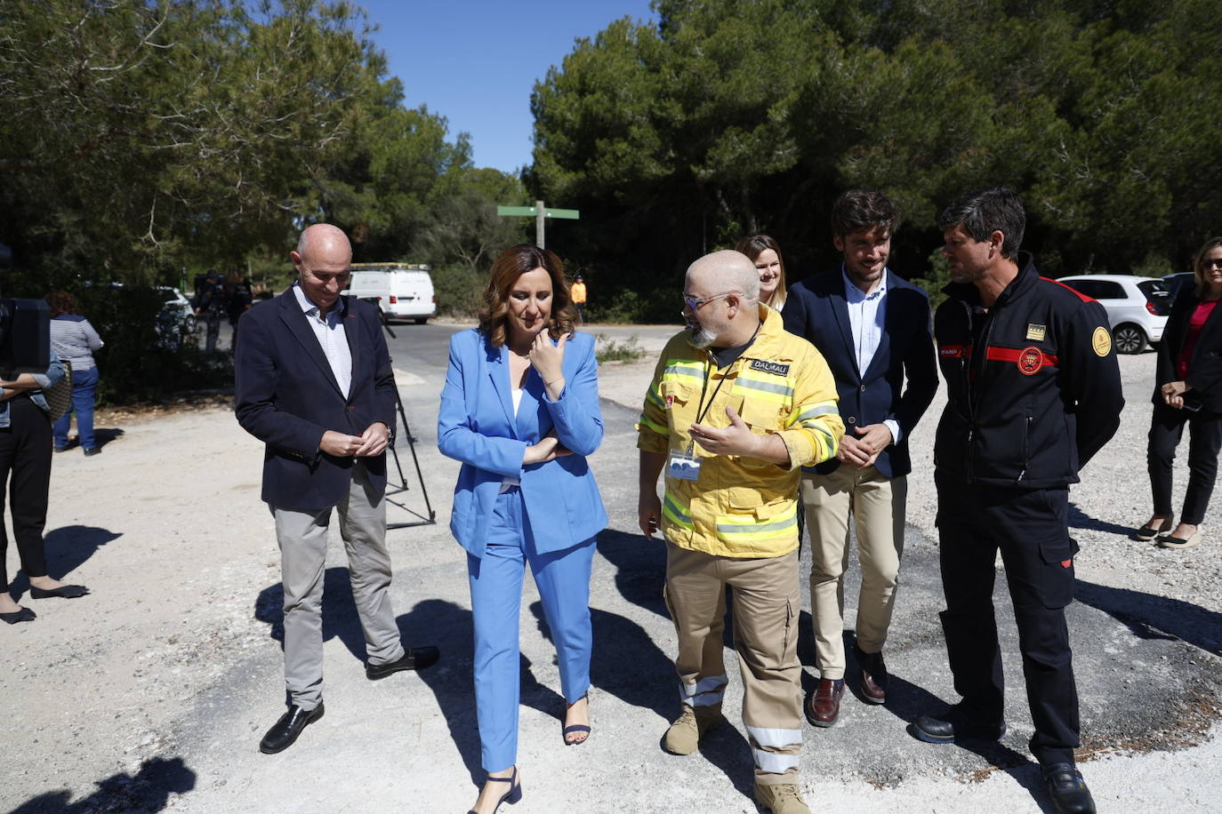 Valencia activa los ocho primeros cañones antiincendios en El Saler