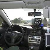 Radar móvil en un coche camuflado de la Guardia Civil de Tráfico, en una imagen de archivo.