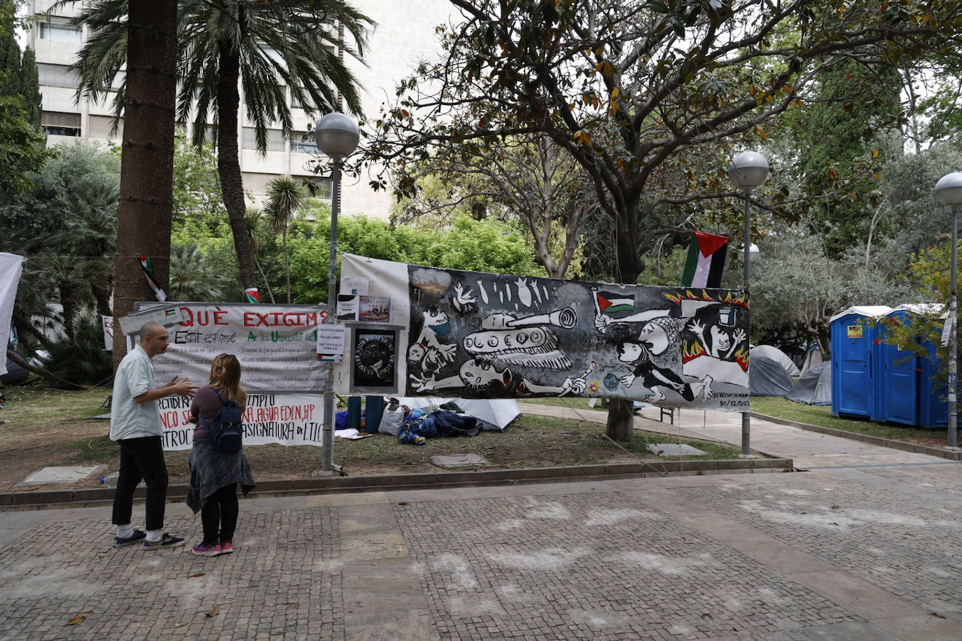 Fotos de la acampada pro-Palestina en Valencia