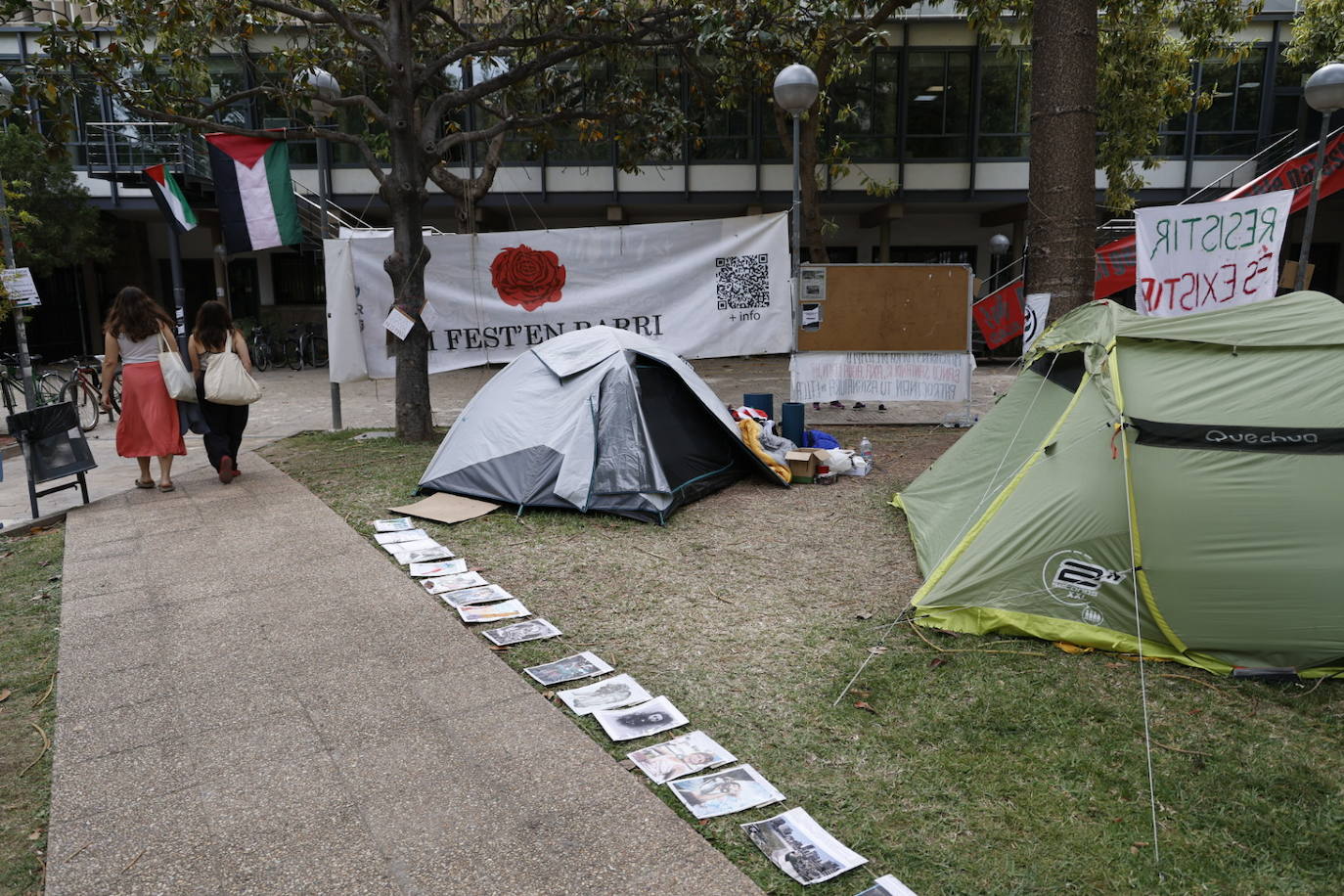 Fotos de la acampada pro-Palestina en Valencia