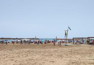 Una playa de solo 150 metros a 15 minutos de Valencia estrena bandera azul en 2024