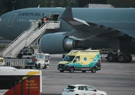 El avión que repatrió a Alex García, un español ingresado por pancreatitis en Tailandia.