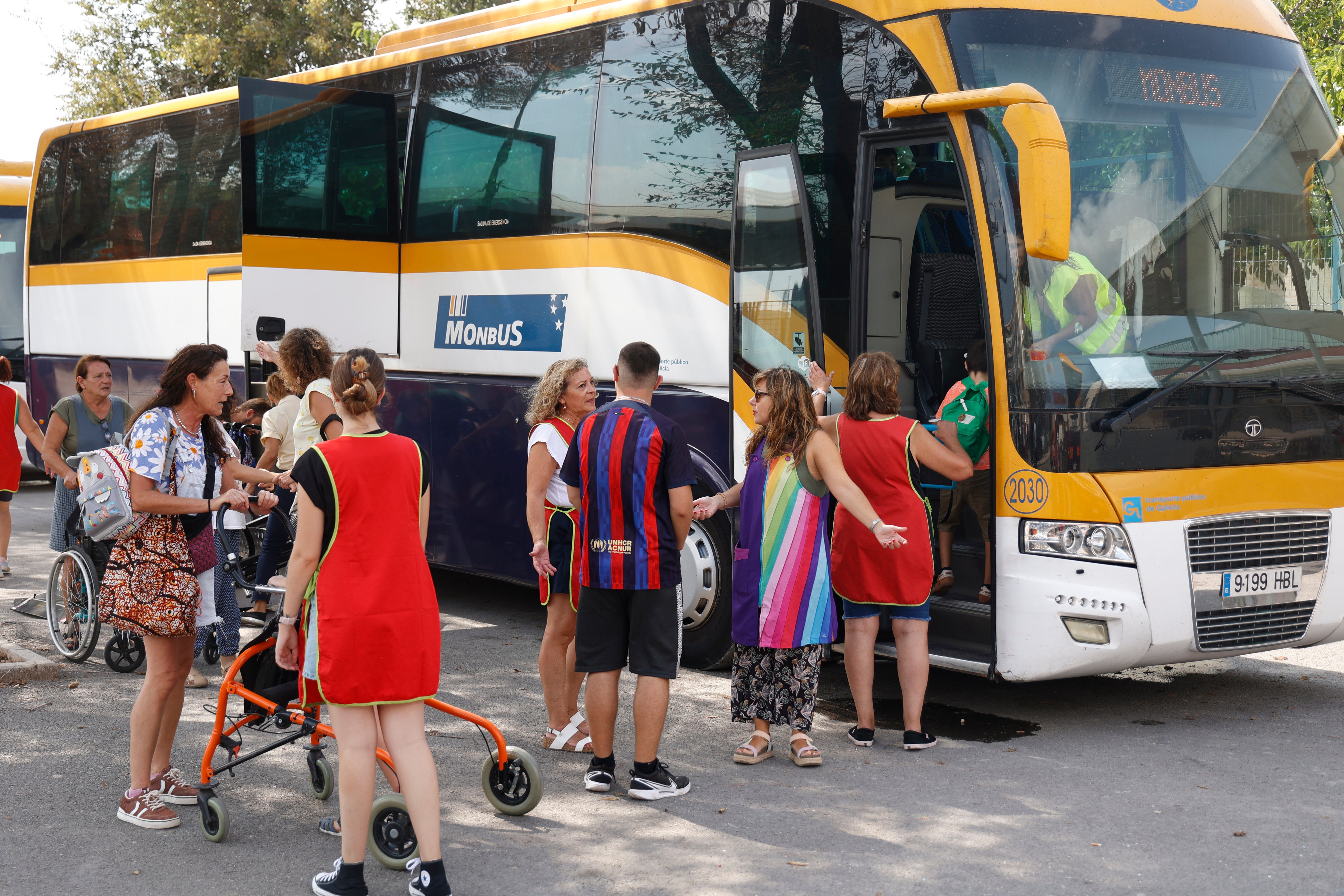 Un autobús de la empresa Monbus, durante los primeros días del curso en la C