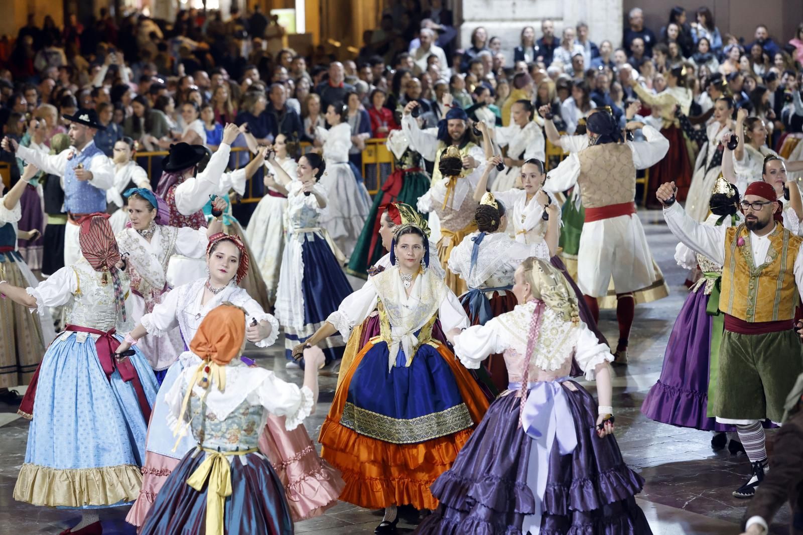 Así ha sido la Dansà a la Virgen 2024