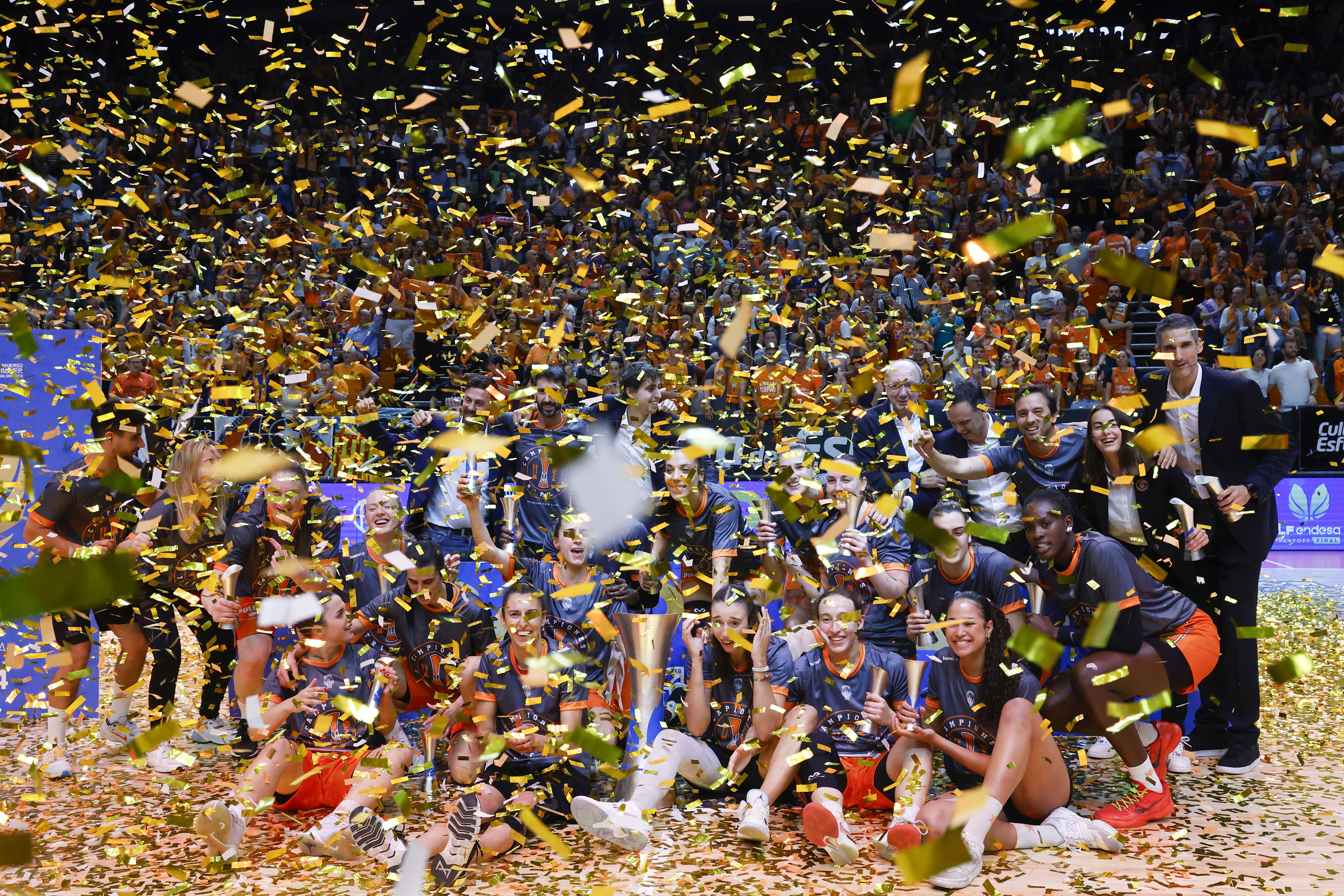 Valencia Basket - Perfumerías Avenida, en imágenes