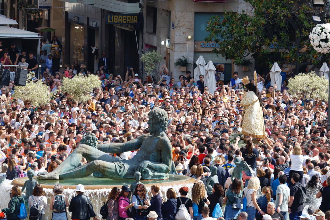 El Traslado de la Virgen desde la Basílica hasta la Catedral, en imágenes