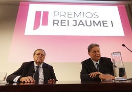 Vicente Boluda y Javier Quesada en la rueda de prensa de presentación.