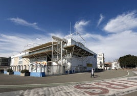 La antigua base del Alinghi, en la Marina de Valencia.