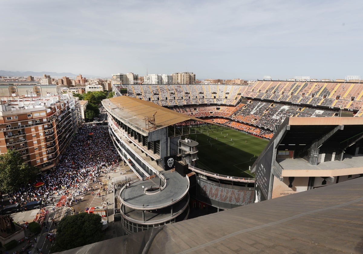 Imagen de Mestalla casi vacío en el Valencia-Celta de hace dos años.