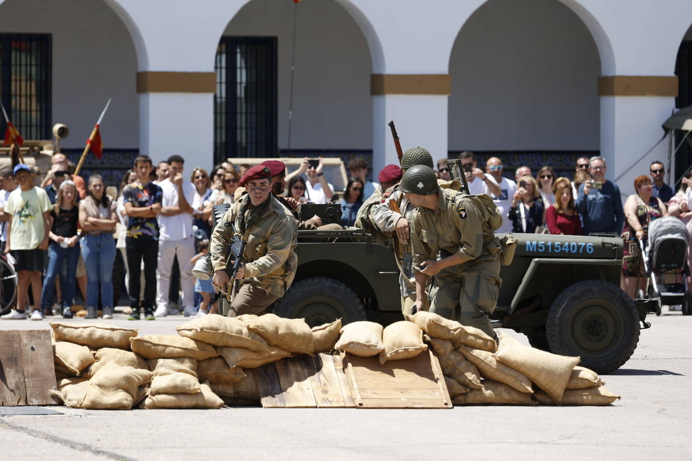 Fotos de la recreación del desembarco de Normandia en Valencia