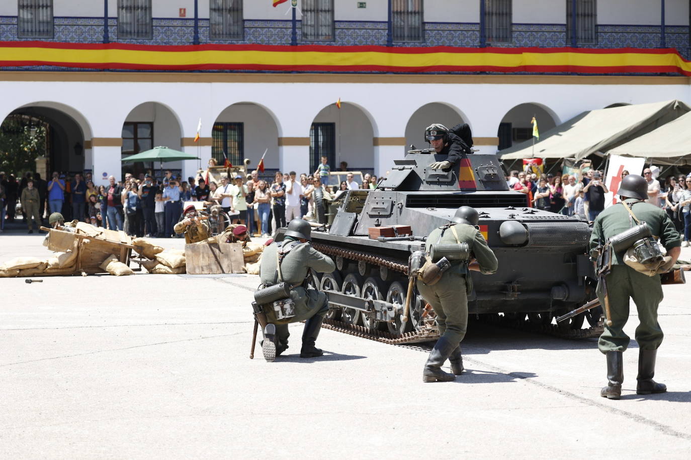 Fotos de la recreación del desembarco de Normandia en Valencia