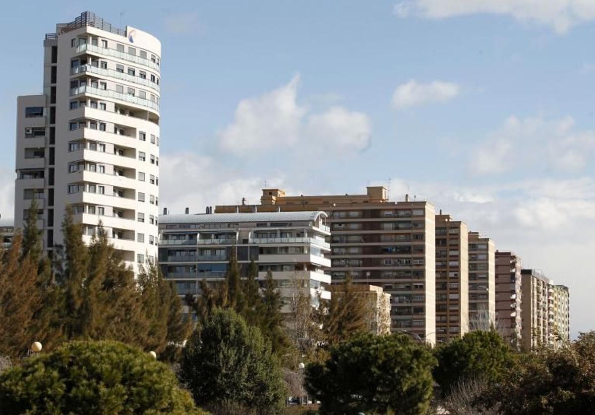 Edificios en la avenida Manuel de Falla.