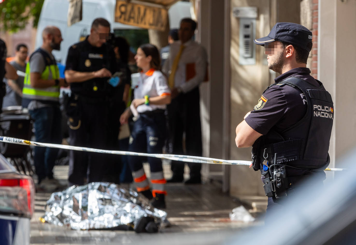 Un hombre mata a otro a puñaladas en Valencia junto a la Finca Roja