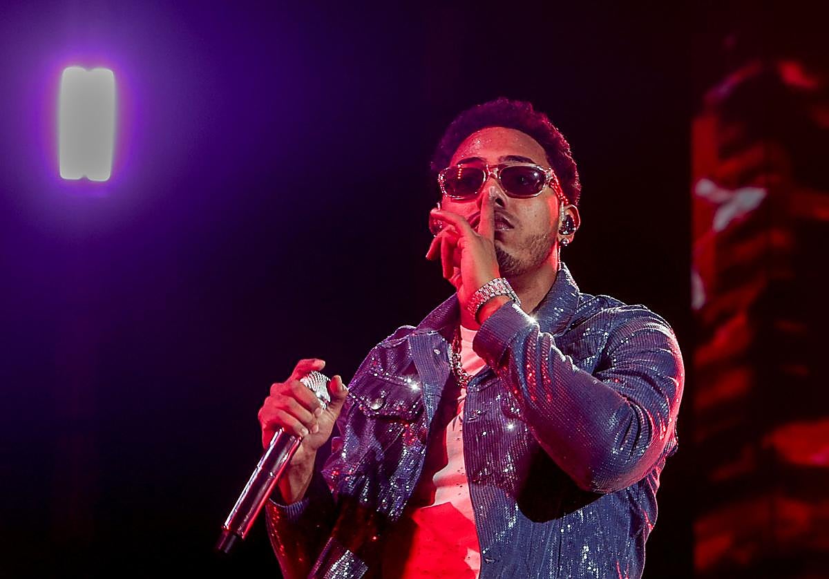 Así es Myke Towers, el reguetonero de moda que grabó uno de sus grandes éxitos en Alicante