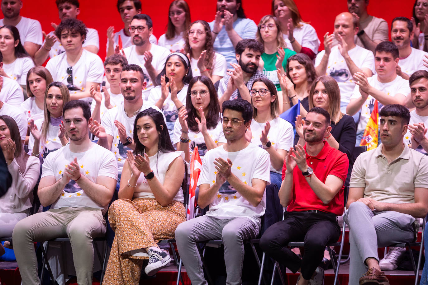 Las imágenes del miting de Pedro Sánchez en Valencia