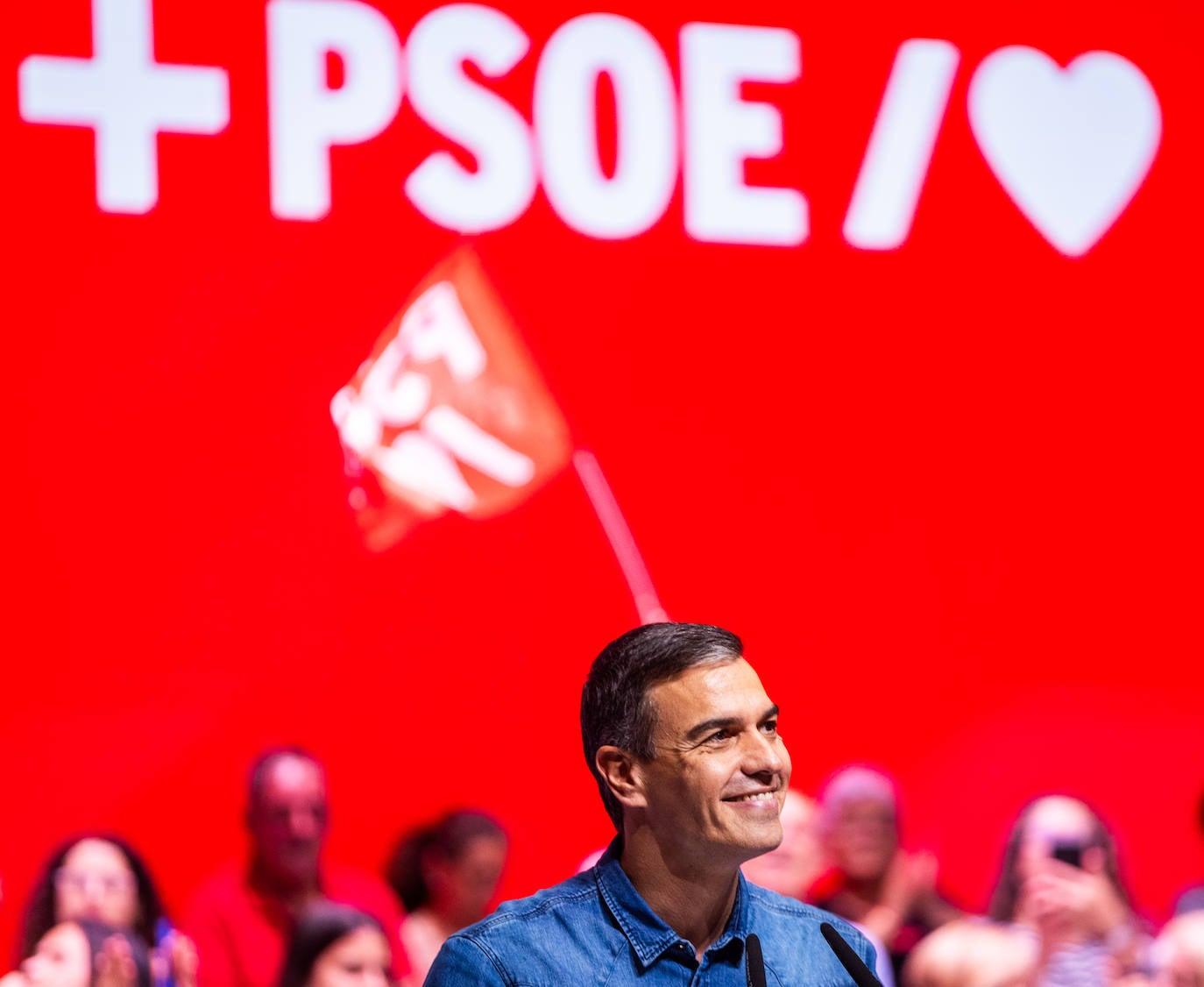 Las imágenes del miting de Pedro Sánchez en Valencia